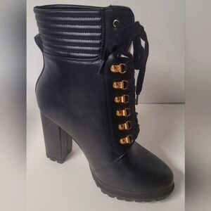 JF Lace Up Boots 8.5 Brand New 4" Heel Black Gold Hardware Quilted Top